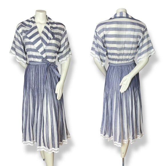 Vintage Albert Nipon Pleated Dress Striped Short Sleeves Tie Belt 1980s Nautical - Picture 1 of 14